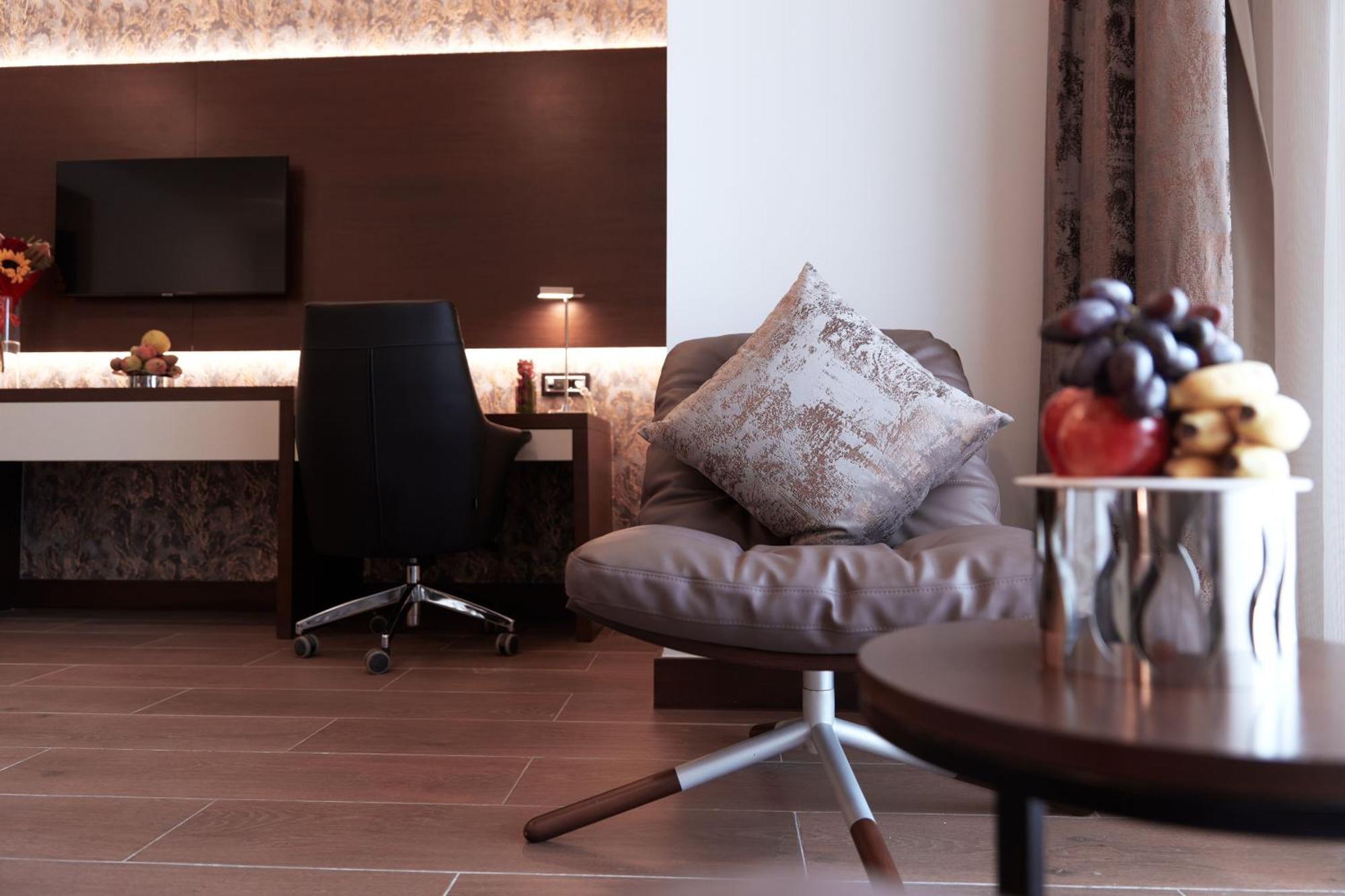 Yogh Hospitality Hotel Paramaribo Eksteriør billede